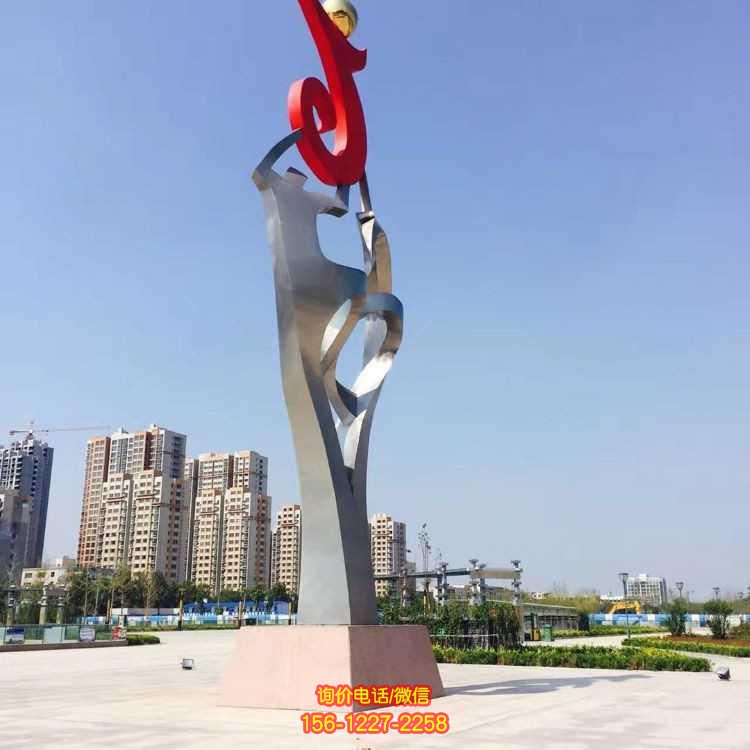 不銹鋼抽象雕塑，點(diǎn)綴廣場(chǎng)景觀