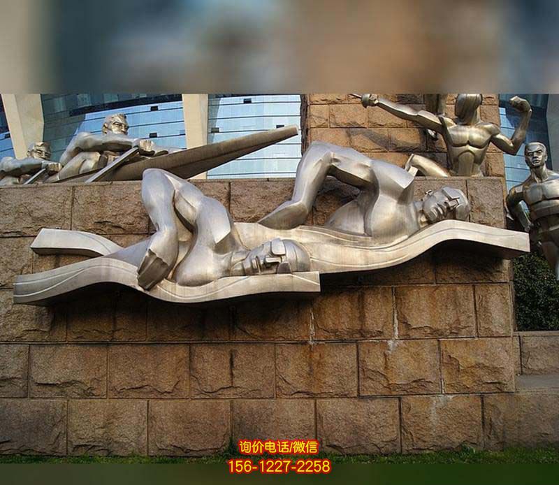 城市小區(qū)街邊擺放不銹鋼游泳運(yùn)動員不銹鋼雕塑 城市小區(qū)街邊擺放不銹鋼游泳運(yùn)動員不銹鋼雕塑